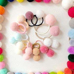 Lazos para el pelo con pompones para bebé, coleteros para niña, regalo de cumpleaños para niña