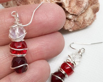 Pendientes envueltos en alambre de cristal rojo, joyas de alambre plateado