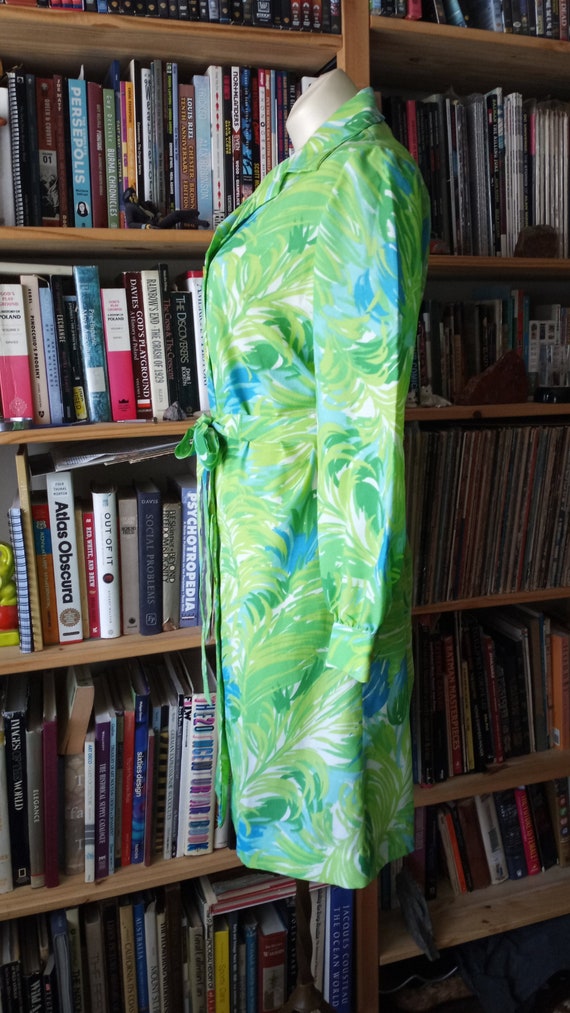 Easy Being Green Light & Bright Vintage Day Dress - image 6