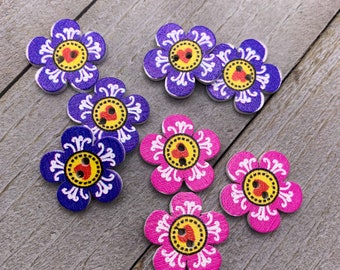 Colorful Wood Flower Buttons - pack of 25  - Small 3/4" buttons choose pink or blue - Bulk Buttons for Sewing and Crafts