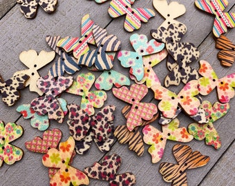 Butterfly Wooden Buttons - 25 Buttons in Assorted Colors -  Cute Colorful Animal Buttons for Kids Clothes, Knits and Crafts (B146)