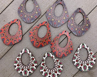 Boho Printed Wooden Teardrop Pendants for Jewelry Making - Pack of 10 - Choose from Red, Brown or White