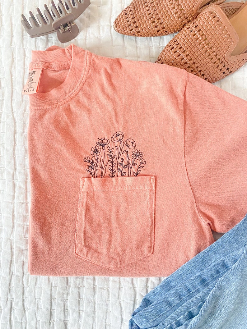 Comfort Colors Embroidered Pocket T-shirt Terracotta