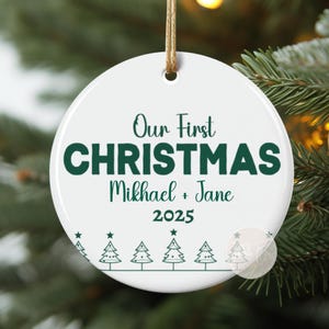 Unser erstes Weihnachten Benutzerdefinierte Weihnachtsbaumschmuck Personalisiertes erstes Weihnachten des Paares Neues Familienandenken Jahrestagsgeschenk Erstes Weihnachten