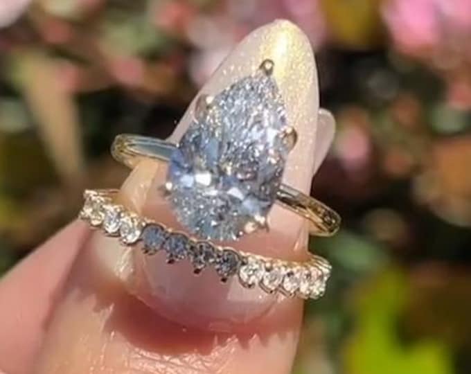 3CT Pear Cut Moissanite Engagement Ring Set 14K Solid Gold Wedding Ring Set Bridal Ring Set Anniversary Ring Set For Women Pear Ring Set