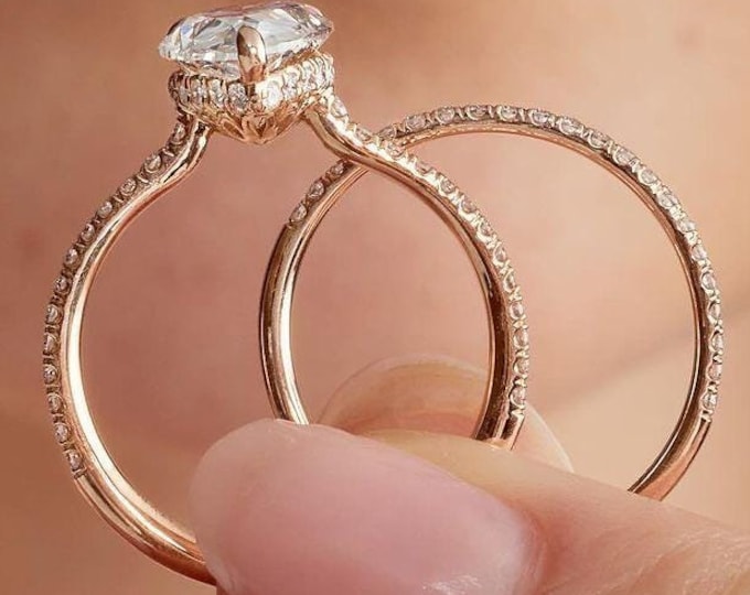 Art Deco Pear Moissanite Engagement Ring Set Solitaire Hidden Halo Wedding Ring Set Diamond Ring Set Vintage Bridal matching Ring Set