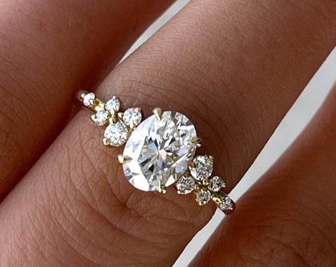 2CT Oval Moissanite Engagement Ring Cluster Ring Oval Diamond Ring 14K Gold Ring Wedding Ring Promise Ring Proposal Ring Anniversary Gifts