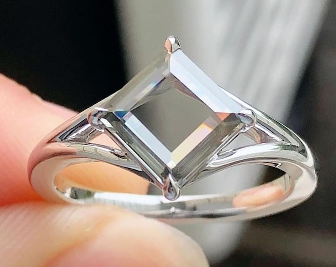Portrait Cut Engagement Ring Antique Square Moissanite Diamond Ring Solid Gold Split Shank Ring Unique Wedding Ring Anniversary Gift
