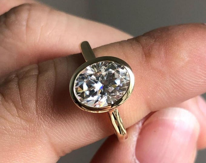 2CT Elegant Oval Cut Solitaire Ring in Bezel Setting 14K Yellow Gold Minimalist Engagement Ring Classic Modern Promise Ring for Women