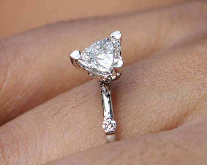 1.00 CT Heart Cut Moissanite Engagement Ring Hidden Halo Wedding Ring Forever Love Ring Solitaire Ring Classic Heart Ring Anniversary Gift