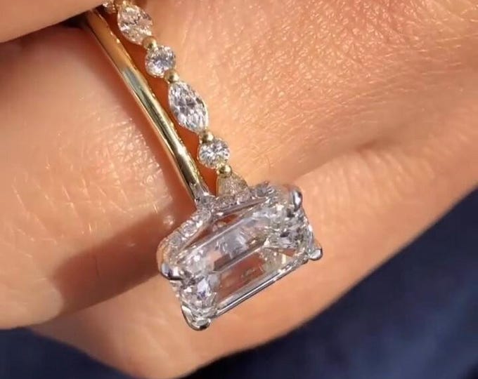 3CT Emerald Cut Moissanite Engagement Ring Set Yellow Gold Marquise Band Unique Double Claws Hidden Halo Bridal Set Wedding Ring Set 2PCS