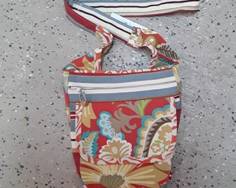 SeaDebris Multi-pocket Crossbody Bag