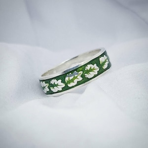 Sterling Silver Enamel Leaf Ring - Handmade Nature Jewelry, Green Botanical Band, Elegant Forest- Inspired Gift for Her and Him