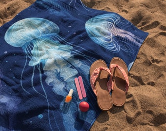 Jellyfish Beach Towel - Vibrant Ocean Print - Quick Dry Microfiber Towel