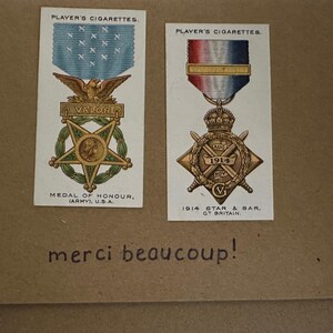 Cartões de felicitações artesanais "Vintage Cigarette Card" (medalhas)