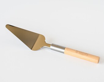 Gentry Collection Pie Server