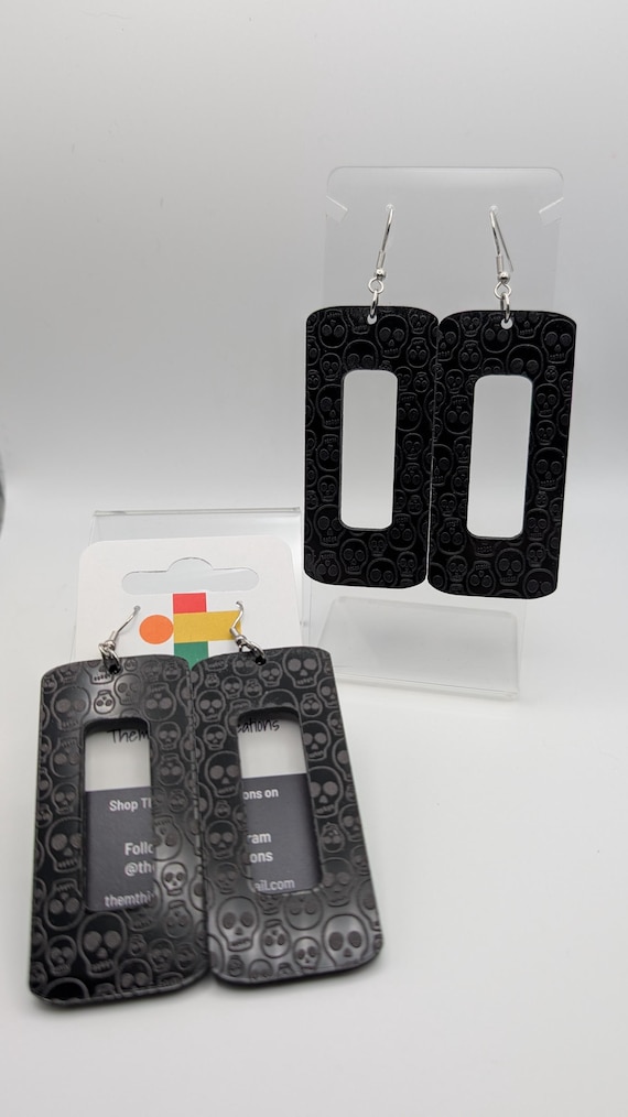 Mod Skull Print Earrings