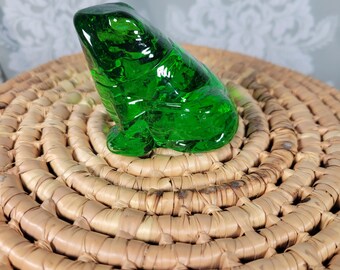 Vintage Green Glass Frog Figurine Lucky Little Frog 2" Tall