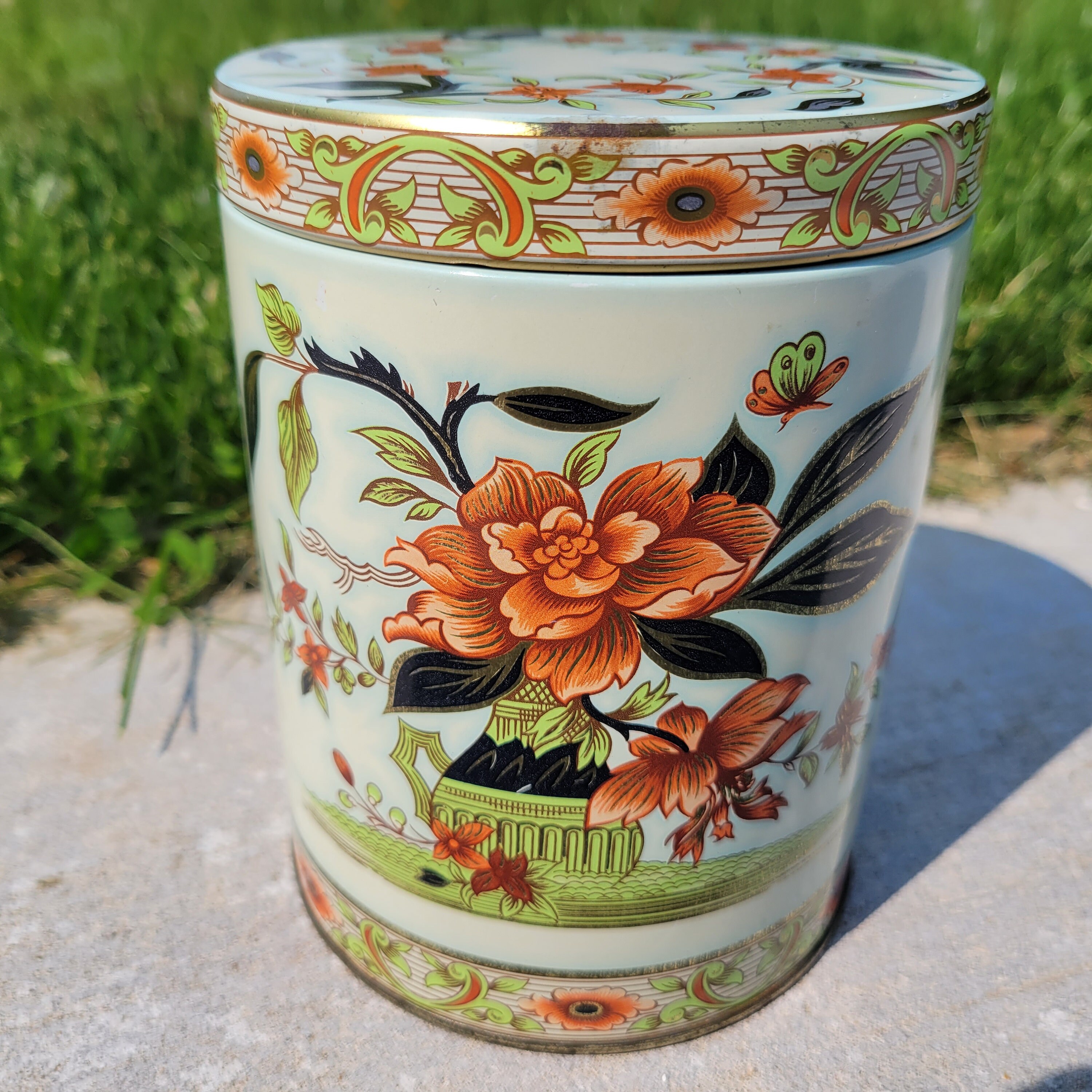 Decorative Daher Art Deco Floral Cylinder Tin With Lid, Made in England