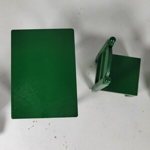 Juego de cocina vintage de Sylvanian Families: mesa verde y dos sillas imagen 5