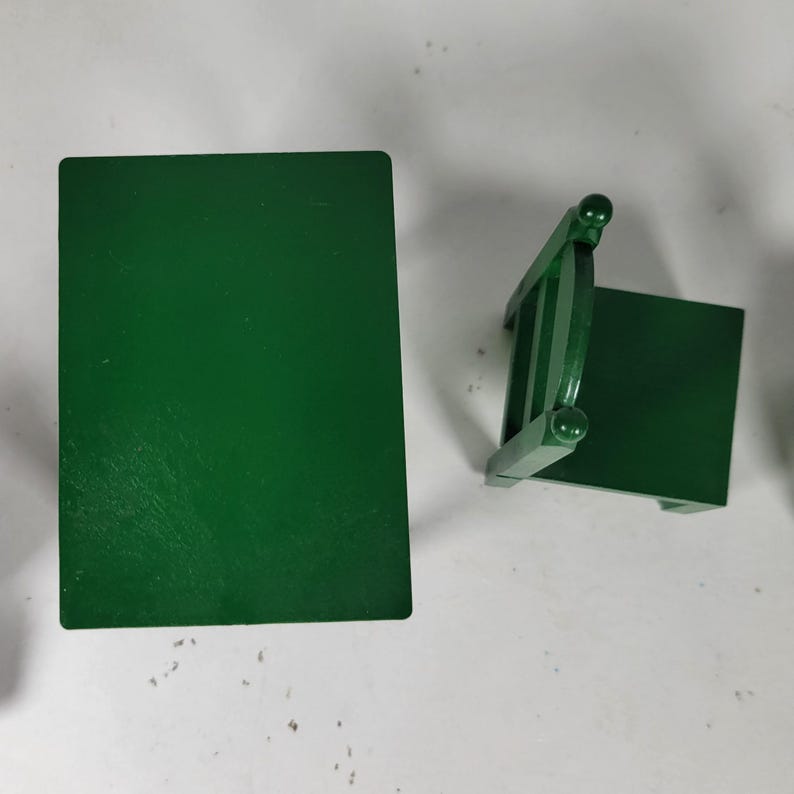 Juego de cocina vintage de Sylvanian Families: mesa verde y dos sillas imagen 5