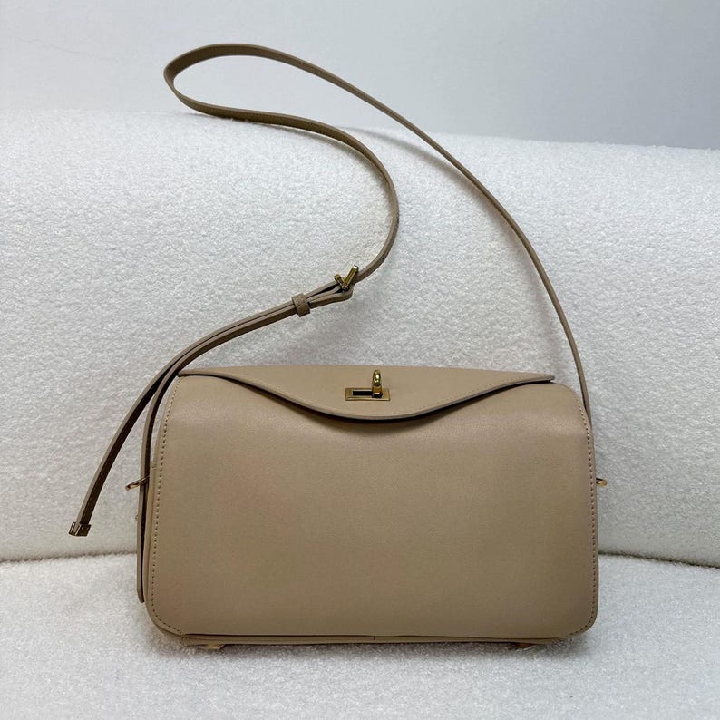 Small Shoulder Bag,Classic Design Bag,Everyday Leather Bag Khaki