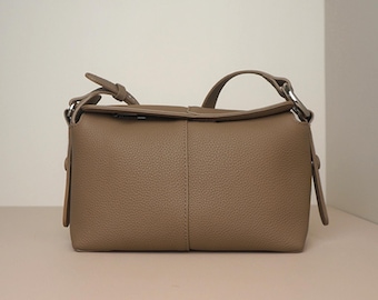 Minimal Handbag, Genuine Leather Shoulder Bag, Classic Design Tote Bag