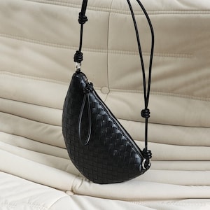 Woven Croissant Bag,Leather Shoulder Bag,Leather Woven Bag,Women&#39;s Leather Purse