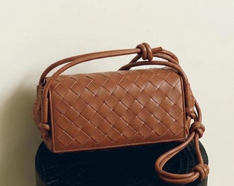 Kleine geweven schoudertas,klassiek design geweven tas,geweven leren damestas
