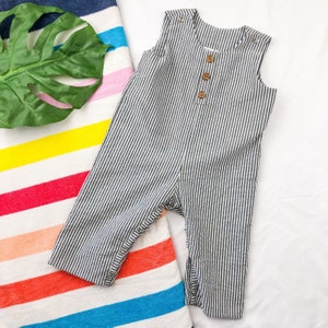 Seersucker overall, summer stripes, gender neutral, overall romper, charcoal stripe, 4th of July, summer outfit.