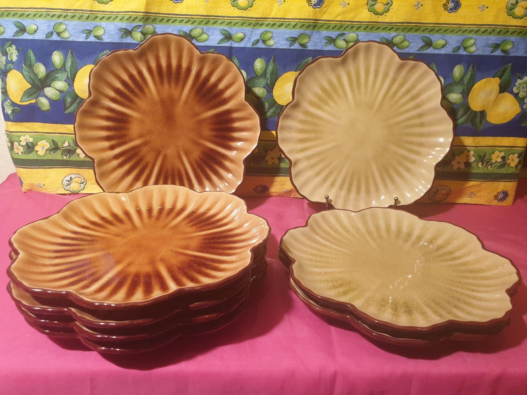 Lot De 5 Assiettes En Porcelaine De Sèvres De 1857 à 1864