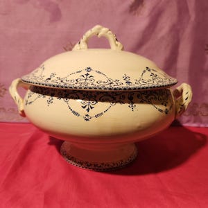 Vegetable dish soup tureen on foot salad bowl cachepot vintage old iron earth