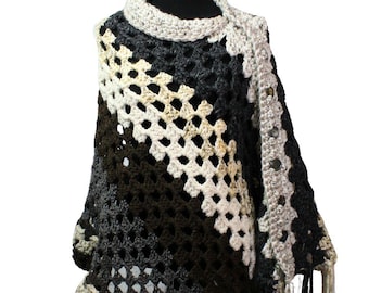 Granny Stitch Poncho Wrap Crochet Pattern - Easy Chunky Yarn Poncho - Fast Cozy Wrap with Nub Stitch + Video Tutorial - Chemo Friendly