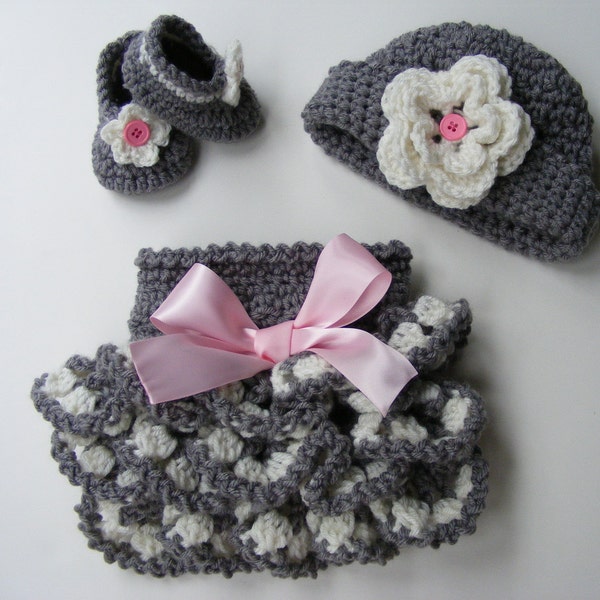 Crochet Pattern - Ruffled Diaper Cover Pattern - Hat Crochet Pattern -  Shoe Bootie Pattern