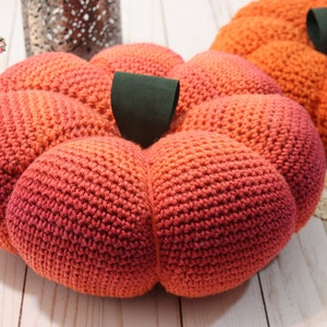 Big Spicy Pumpkin Easy Crochet Pattern - 36.5" Around - Leather Stem - Doily or Vintage Brooch Center - Fall Farmhouse Decor