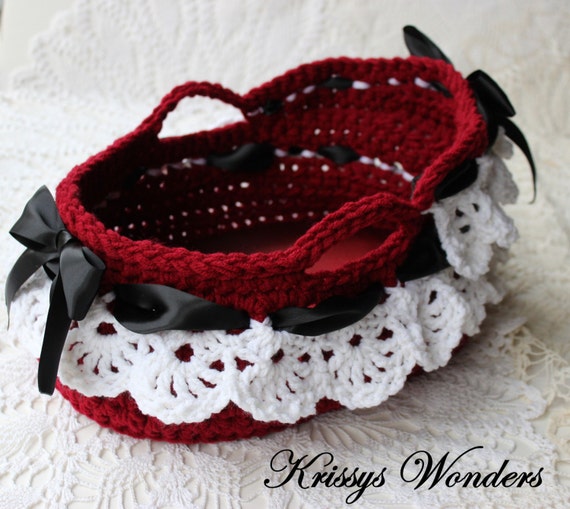 lace moses basket