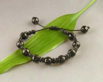 Onyx Macrame Bracelet