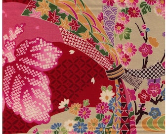 FAT QUARTER Yuwa - 829333-B Red - Traditional Japanese Flowers, Geometric, Knot - Yukata