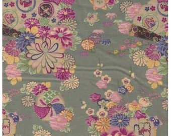 FAT QUARTER Yuwa -  Fan, Sakura, Chrysanthemum Flowers on Pastel - Cherry Blossom, Traditional Japanese Flower, Geometric - Yukata 829317-D