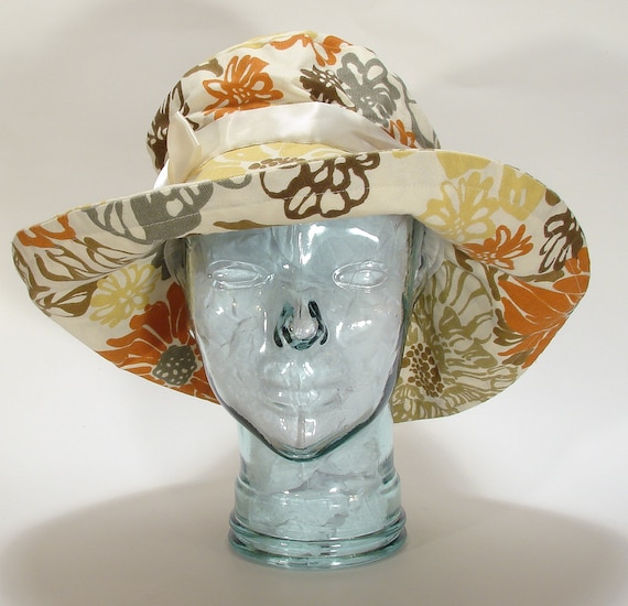 Cotton beach hat hotsell
