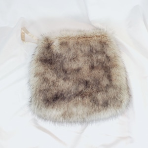 Vintage Style Faux Fox Fur Muff: Luxury Handwarmer