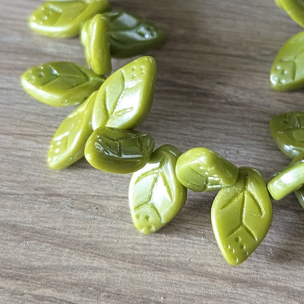 12 or 25 Pcs Gaspeite Green Czech Glass Chartreuse Leaf Beads 12x8mm