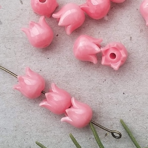 10+ Pcs Pink Tulip 8mm Resin Beads Spring Flower Imitation Coral - 8mm