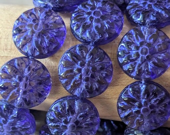 6 or 12 Beads - Tanzanite Deep Purple Transparent with Metallic Wash - Czech Dahlia Flowers 15mm
