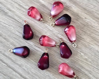 Pomegranate Seeds Resin Charms with Gold Tone Loop - 16mm (10 pcs)