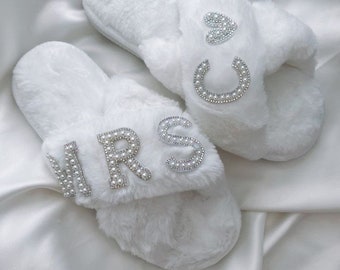 Wedding slippers , Bridal slippers , Wedding , Bride gift , slippers , Mrs , personalised , party gift -New