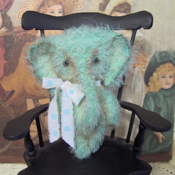 Elephant Pattern primitive mohair Sewing e pattern Mini Elly Peanut