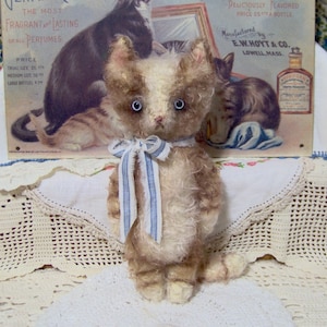 Cat Sewing pattern, PDF Tabby kitty Cat plush e pattern