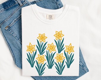 Daffodil Graphic Tee Comfort Colors Daffodil Shirt Boho Flowers Botanicals Shirt Daffodil Block Print Flower Market Tee March Birth Flower