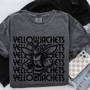 Gelbjacken-Hemd Retro Gelbjacken-Maskottchen Komfortfarben Gelbjacken-Hemd Retro-Stil Grafik Zurück zu Schullehrer-Hemd Geist